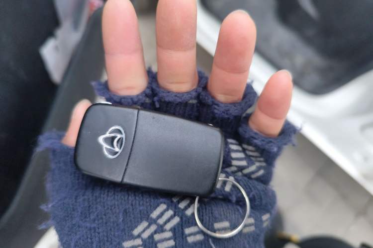 Used CHANGAN KAICHENG Ruixing M60 2023 1.5L GDI Comfort-Class Passenger Vehicle 6/7 Seats Vehicle Key