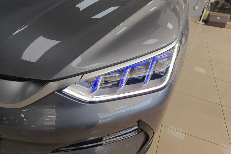 Used BYD Song PLUS New Energy 2021 EV Flagship Model
