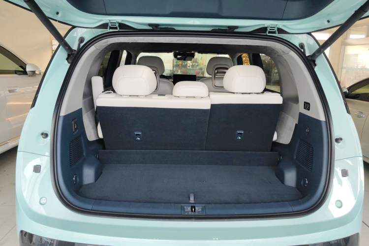 Used Zeekr MIX 2025 Long-Range Intelligent Driving Edition
