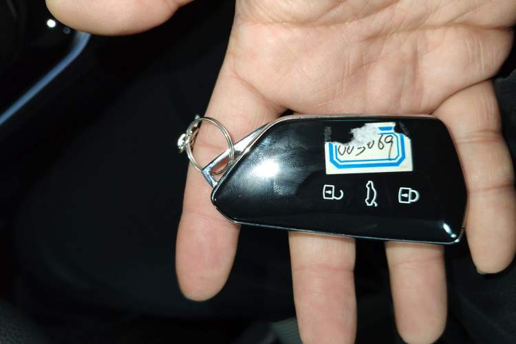 Used Volkswagen ID.4 CROZZ 2022 Long-Range PURE+ Edition
