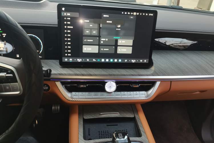 Used Tank 500 New Energy 2025 Hi4-Z