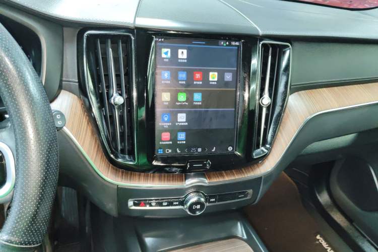 Used Volvo XC60 2022 B5 4x4 Smart Luxury Edition
