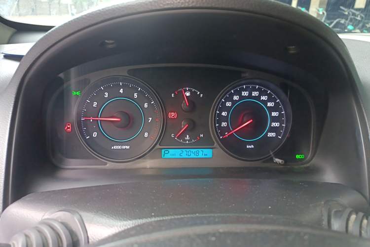 Used Chevrolet Captiva 2014 2.4L 4x4 Flagship Edition 7 Seats
