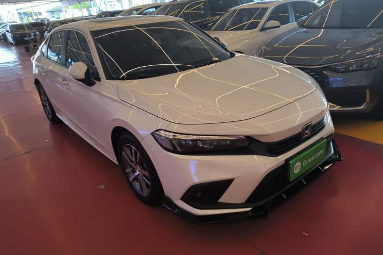 Used Honda Civic 2022 240TURBO CVT Dynamic Edition
