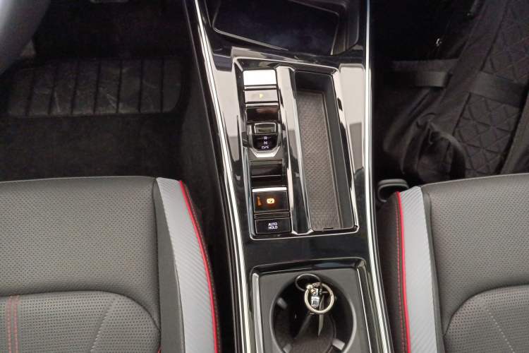 Used Volkswagen Lamando 2025 Lavida L 280TSI DSG Cool & Spicy Edition
