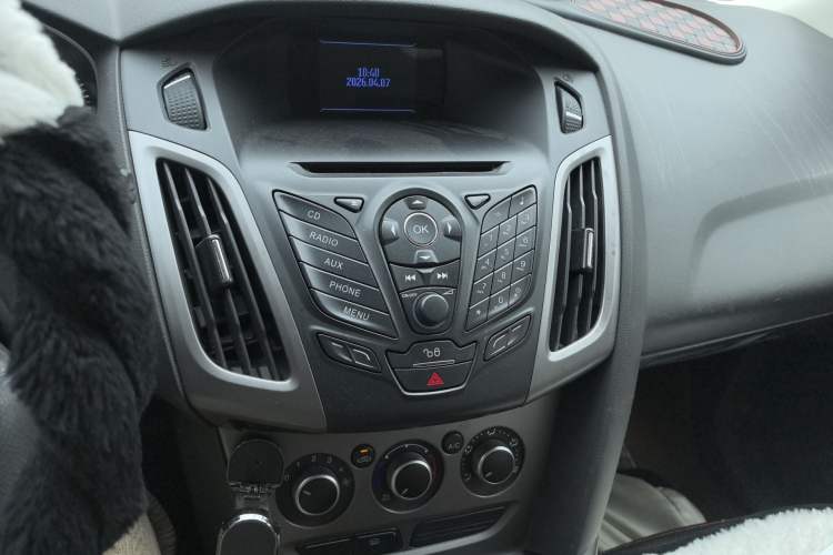 Used Ford Focus 2015 Hatchback 1.6L Manual Comfort Edition