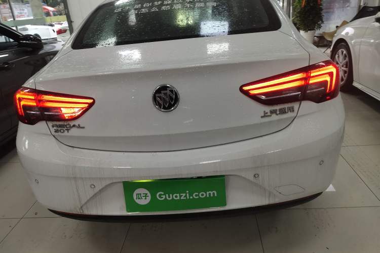 Used Buick Regal 2019 20T Elite Version China VI Standard Rear