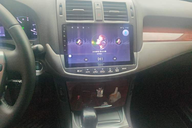 Used Toyota Crown 2012 2.5L Royal Leather Edition Audio And AC Panel