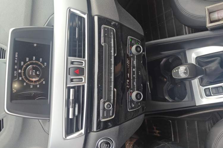 Used BMW X1 2016 sDrive18Li Fashion Model Audio And AC Panel