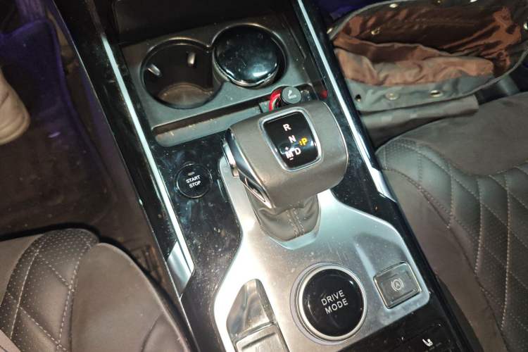 Used Hongqi HS5 2019 2.0T Smart Connect Flagship Edition Gear Lever