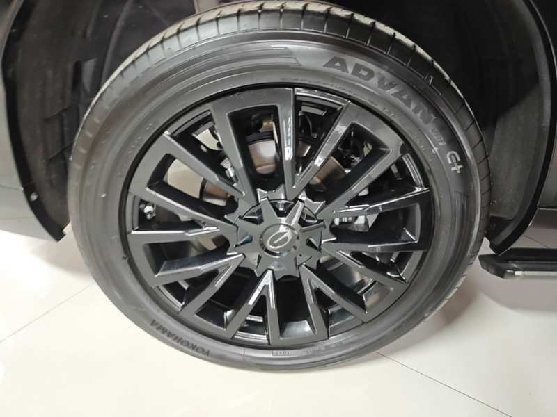 Used GAC Trumpchi Xiangwang S7 2025 205 km Max Version — 25