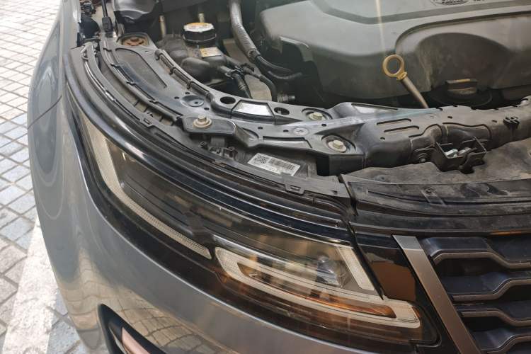 Used Land Rover Range Rover Evoque 2020 249 PS R-DYNAMIC SE Sport Technology Edition