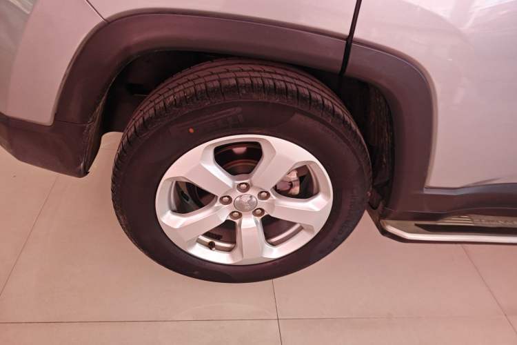 Used Jeep Compass 2017 200T Automatic Family Edition
