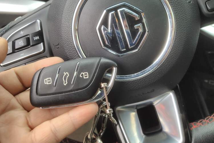 Used MG 5 2022 300TGI DCT Chao Yue Luxury Edition Interior 1