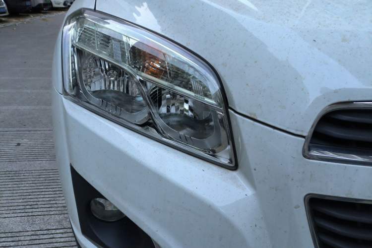 Used Chevrolet Trax 2016 1.4T Automatic Two-Wheel Drive Comfort Version with Sunroof