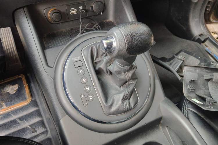 Used Kia Sportage R 2015 2.0L Automatic Two-Wheel Drive GL
