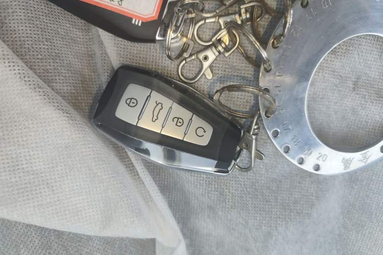 Used Geely Auto Emgrand X7 Sport 2026 Model 1.5TD Aspirational Vehicle Key