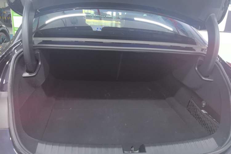 Used Xiaomi Auto SU7 2024 Rear-Drive Standard Founder Edition
