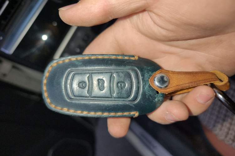 Used Geely Auto Emgrand GT 2016 2.4L Comfort Version Vehicle Key