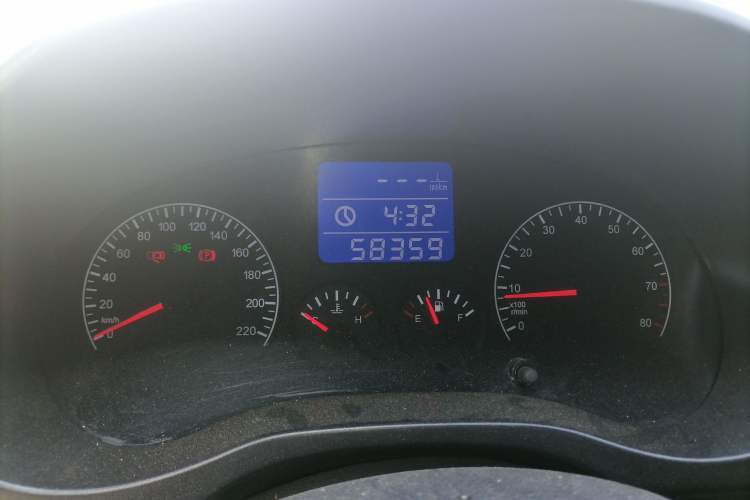 Used Chery Tiggo 3 2015 1.6L Manual Fashion Sport Edition
