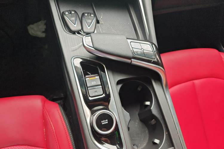 Used CHANGAN UNI-T 2020 1.5T Prestige Version Gear Lever