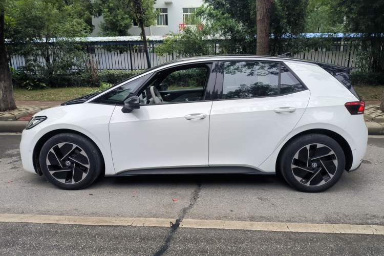 Used Volkswagen ID.3 2025 Smart Edition Ultra-Intelligent Oxygen Version