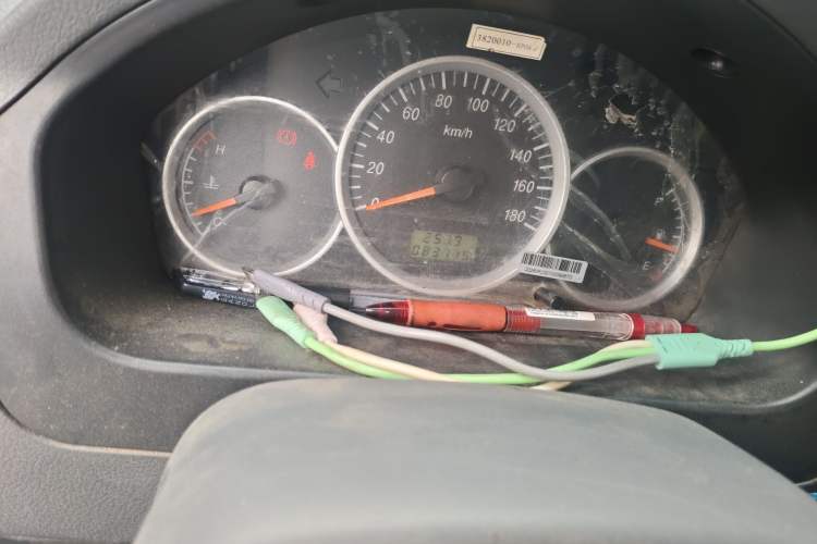 Used Dongfeng Xiaokang K07S 2016 1.0L Practical Version DK10 Odometer Close Up