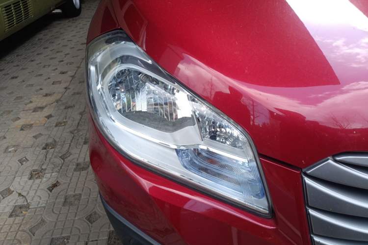 Used Suzuki S-Cross 2014 1.6L Manual Two-Wheel Drive Entry Model