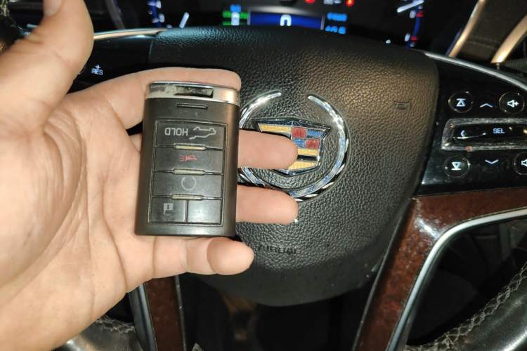 Used Cadillac SRX 2013 3.0L Leading Model