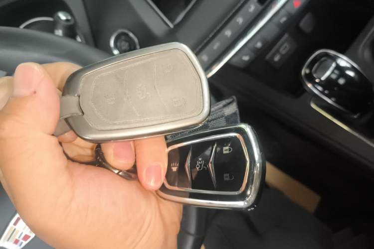 Used Cadillac XT4 2022 28T Two-Wheel Drive Prestige Version
