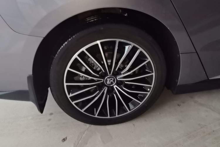 Used BYD Han 2023 EV Champion Edition 506KM Front-Wheel-Drive Premium Model