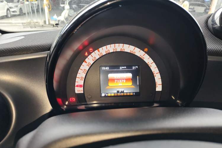 Used smart forfour 2018 1.0L 52kW Passion Edition