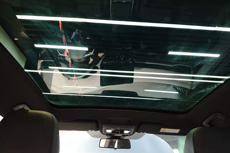 Used Volkswagen ID.4 X 2023 Pure Smart Edition Headliner