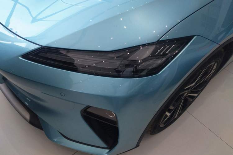 Used Deepal L07 2024 230Max Qiankun Intelligent Driving ADS SE Range-Extended Version
