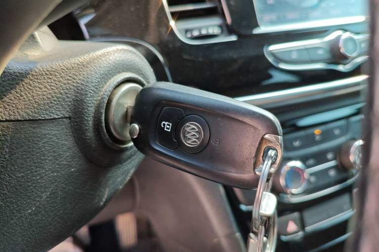 Used Buick Encore 2018 18T Automatic Two-Wheel Drive Urban Leading Model