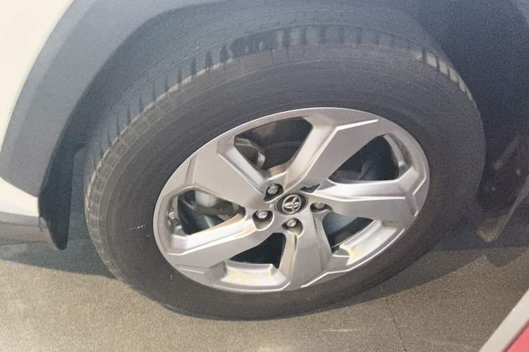 Used Toyota RAV4 2020 2.0L CVT Two-Wheel Drive Fashion Edition