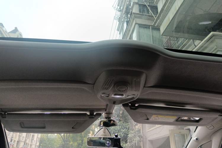 Used Citroen C4 Picasso 2015 Grand 1.6T Luxury 7-Seater
