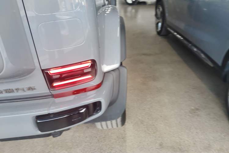 Used iCAR V23 2025 401 Two-Wheel Drive Advanced Edition Exterior 3