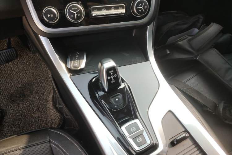 Used Lynk & Co 01 2017 2.0T Two-Wheel Drive Pro Edition
