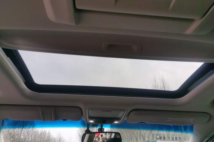 Used Honda Odyssey 2015 Revised Version 2.4L Supreme Edition