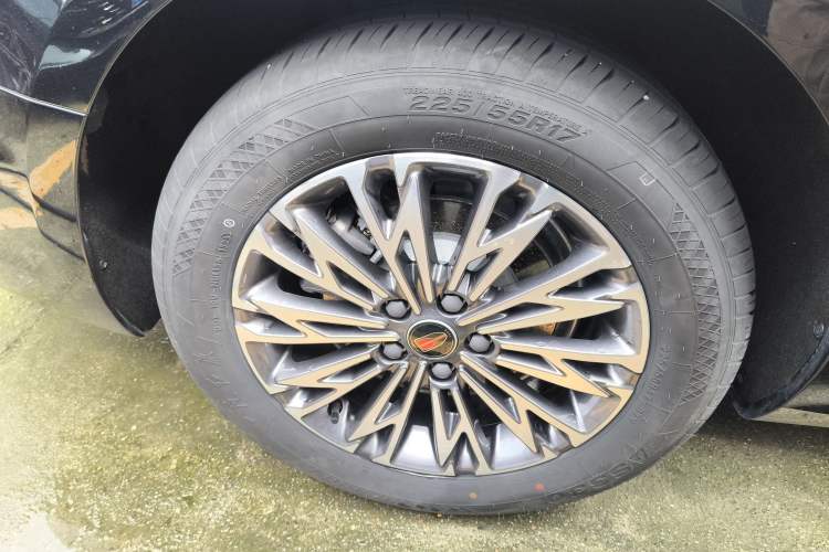 Used Hongqi H5 2025 1.5T DCT Qiyun 500 000th Unit Commemorative Edition Exterior 5