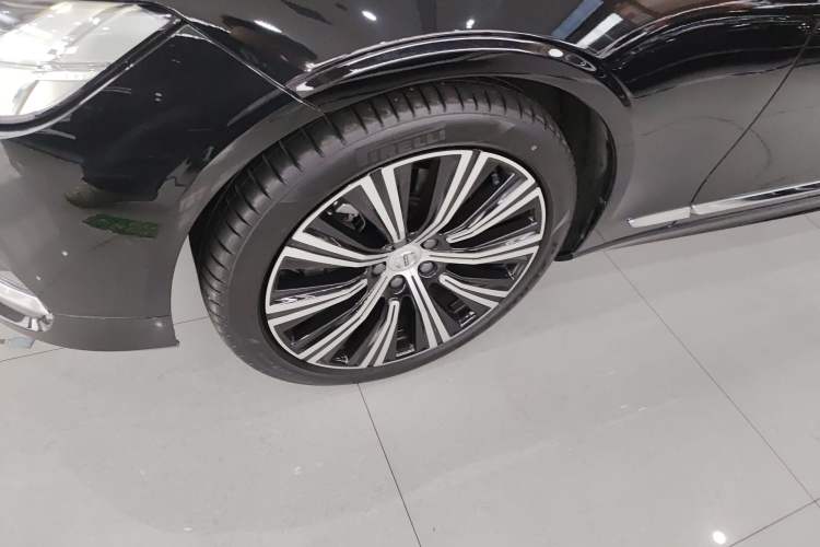 Used Volvo S90 2023 B5 Zhiyi Luxury Edition
