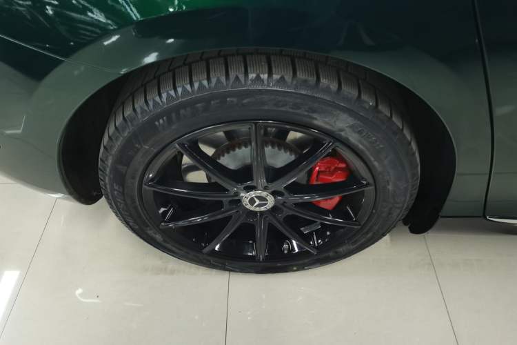 Used Mercedes-Benz EQE 2022 350 Pioneer Edition Right Rear Wheel Hub