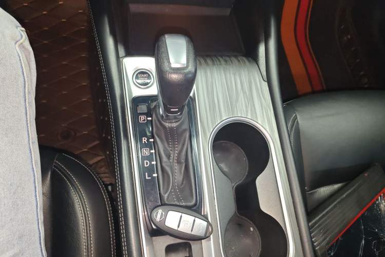 Used Nissan Teana 2021 2.0T XL Upper AD1 Smart Navigation Edition Gear Lever