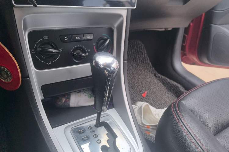 Used Peugeot 307 2010 Sedan 1.6L Automatic Comfort Edition
