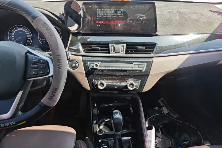 Used BMW X1 New Energy 2020 xDrive30Le Premium Edition Audio And AC Panel