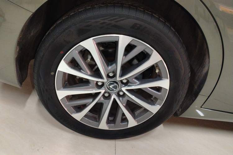 Used Lexus ES 2022 200 Excellence Edition