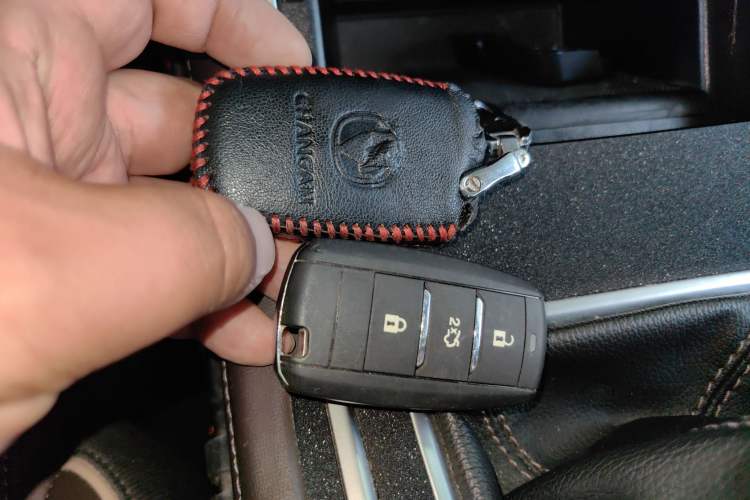 Used Changan Raeton CC 2018 1.5T Manual Luxury Model China V Standard
