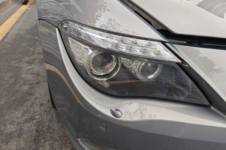 Used BMW 6 Series 2007 630i Coupe Right Front Headlight