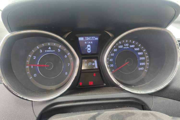 Used Hyundai Elantra (5th Generation / Langdong) 2013 1.6L Automatic Luxury Model Instrument Cluster